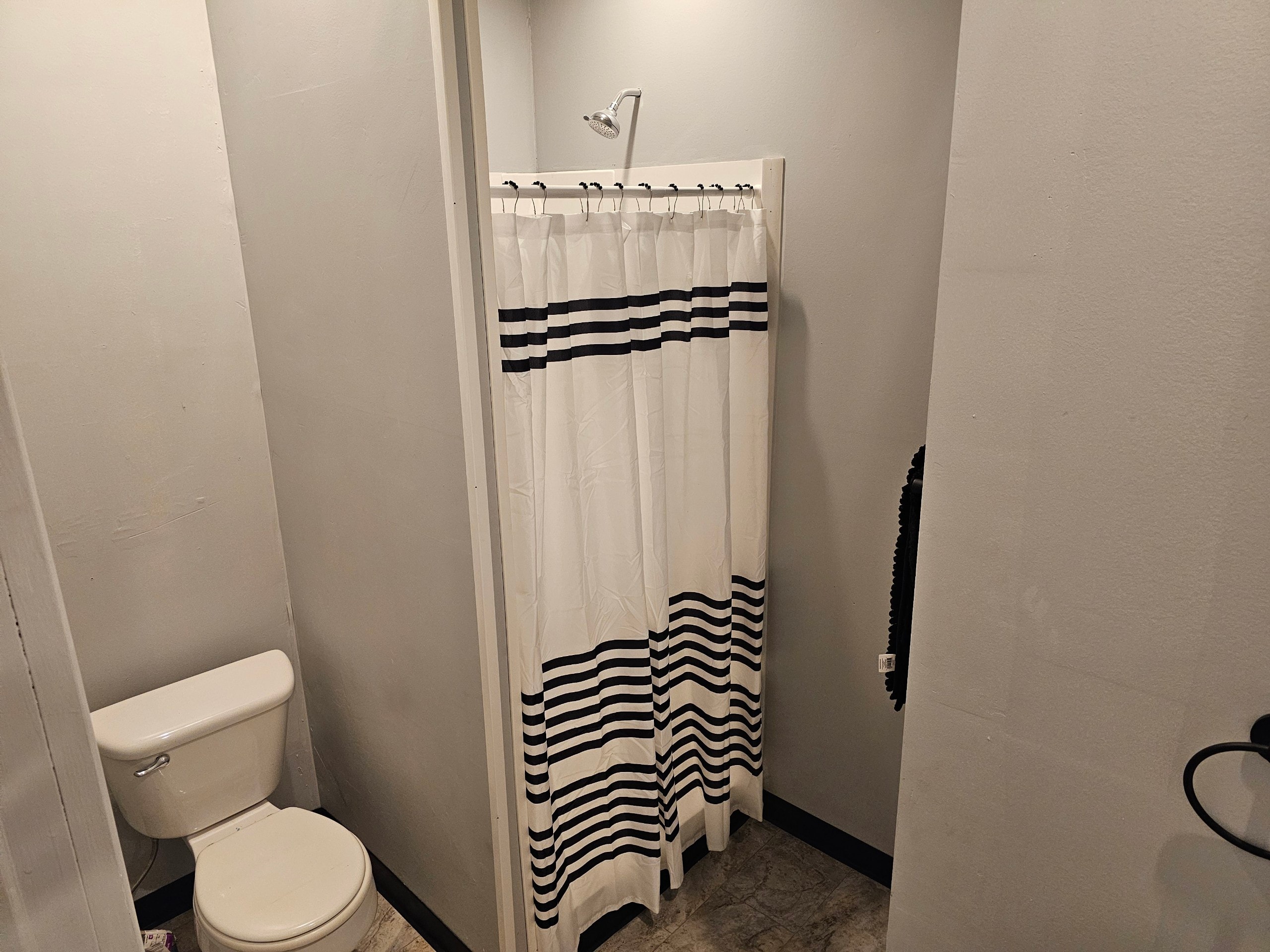 The Lieutenant Apt 5 — Closet